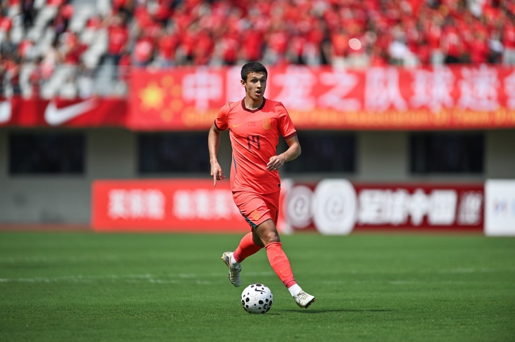 U23国足绝杀塔吉克斯坦 05双星首秀获评及格 U23国足绝杀塔吉克斯坦 05双星首秀获评及格