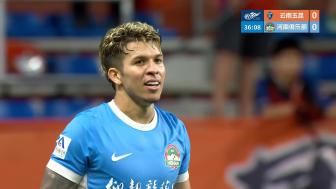 云南玉昆2-1逆转河南 布尼亚明首球克莱伯绝杀 云南玉昆2-1逆转河南 布尼亚明首球克莱伯绝杀