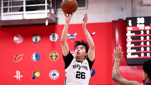 李贤重22分5板4记三分 马刺夏联轻取爵士迎三连胜