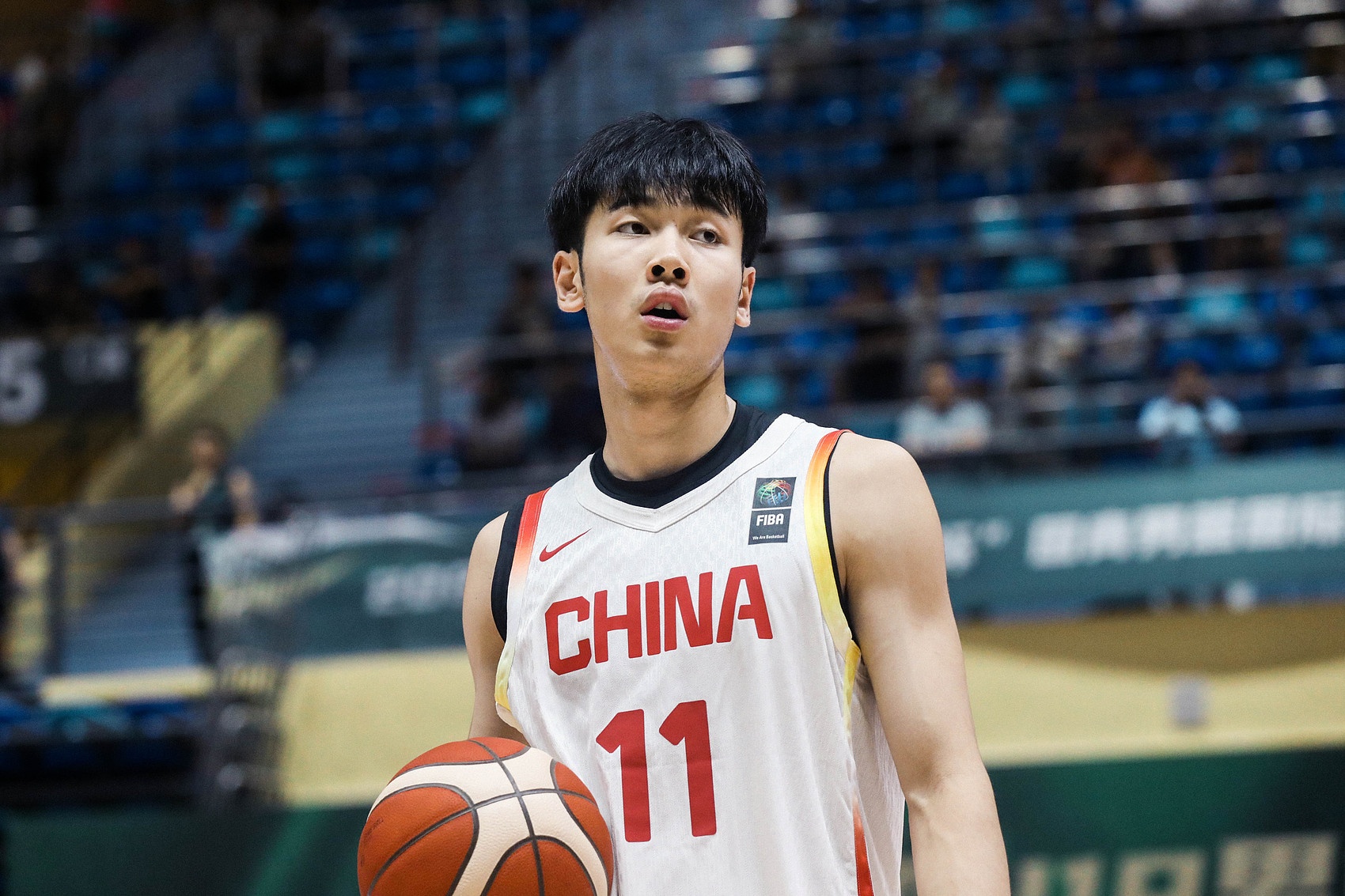 张博源融入路易斯维尔获好评 媒体人:NCAA适合开朗上进球员 张博源融入路易斯维尔获好评 媒体人:NCAA适合开朗上进球员