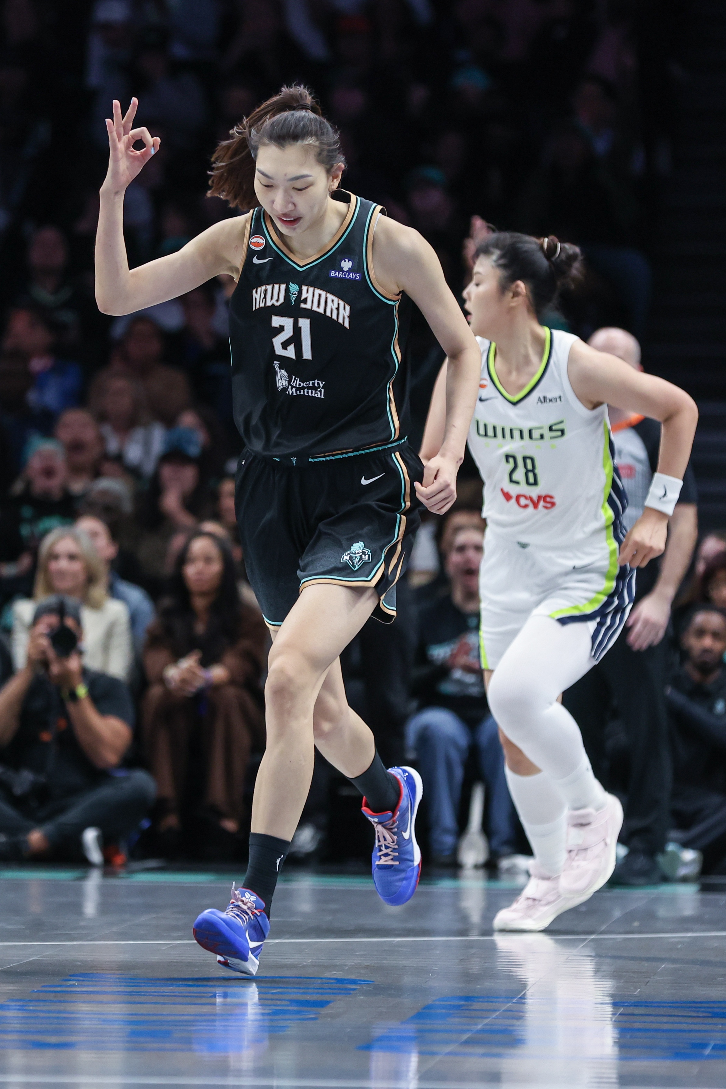 WNBA官方确认:自由人航班故障,客战飞翼延期至21日