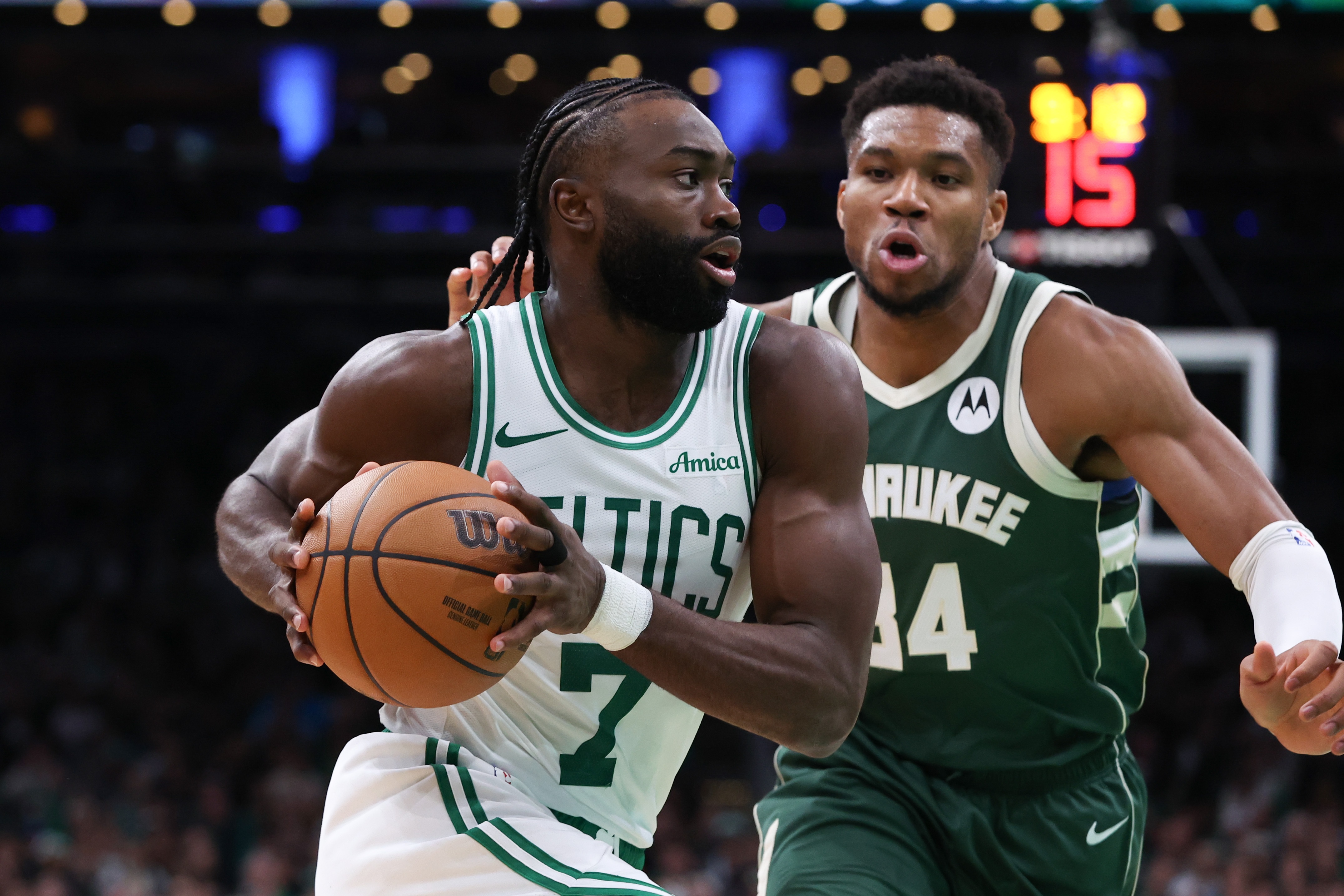 詹姆斯加盟76人跃升第5，雷霆马刺尼克斯居前三，NBA休赛期实力榜巨震