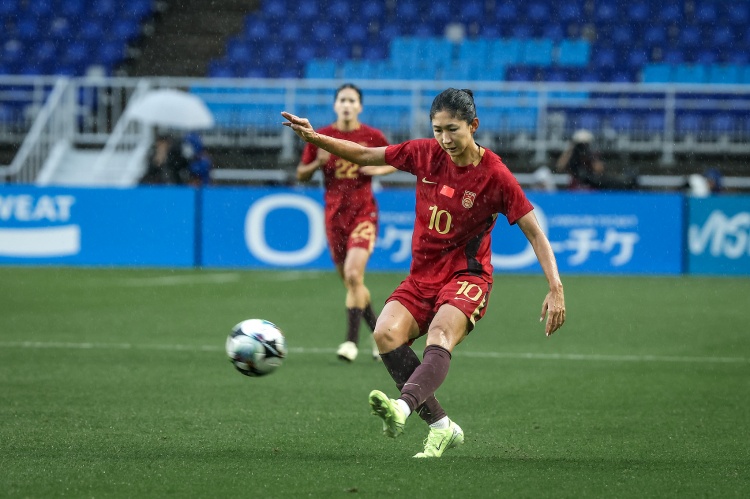 王妍雯结束留洋回归北京女足 身披10号 王妍雯结束留洋回归北京女足 身披10号