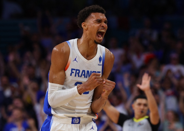 文班亚马时隔两年重返法国男篮 称不想NBA想念FIBA 文班亚马时隔两年重返法国男篮 称不想NBA想念FIBA