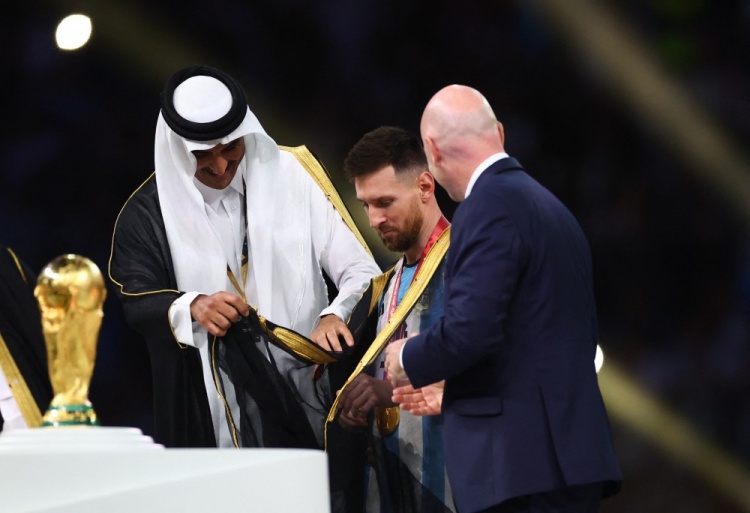 因凡蒂诺“前进计划”折戟：FIFA资本化蓝图100小时崩塌