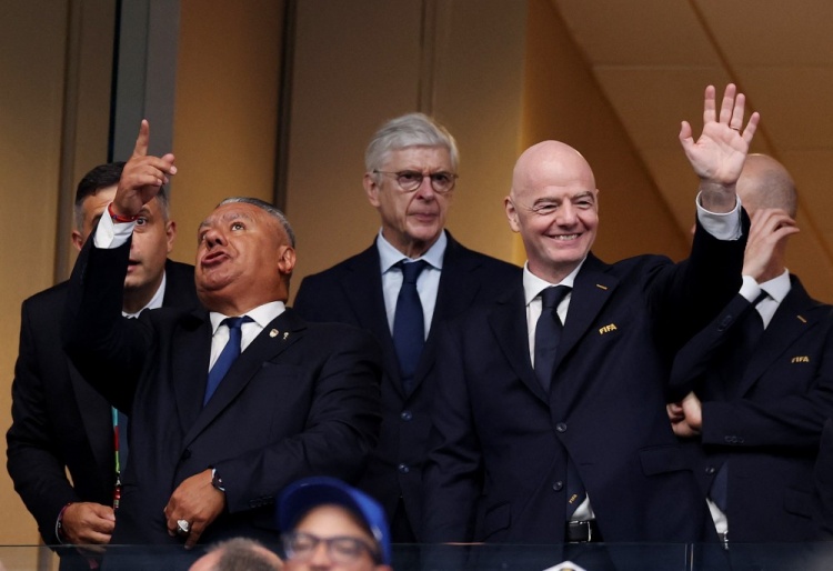 因凡蒂诺“前进计划”折戟：FIFA资本化蓝图100小时崩塌