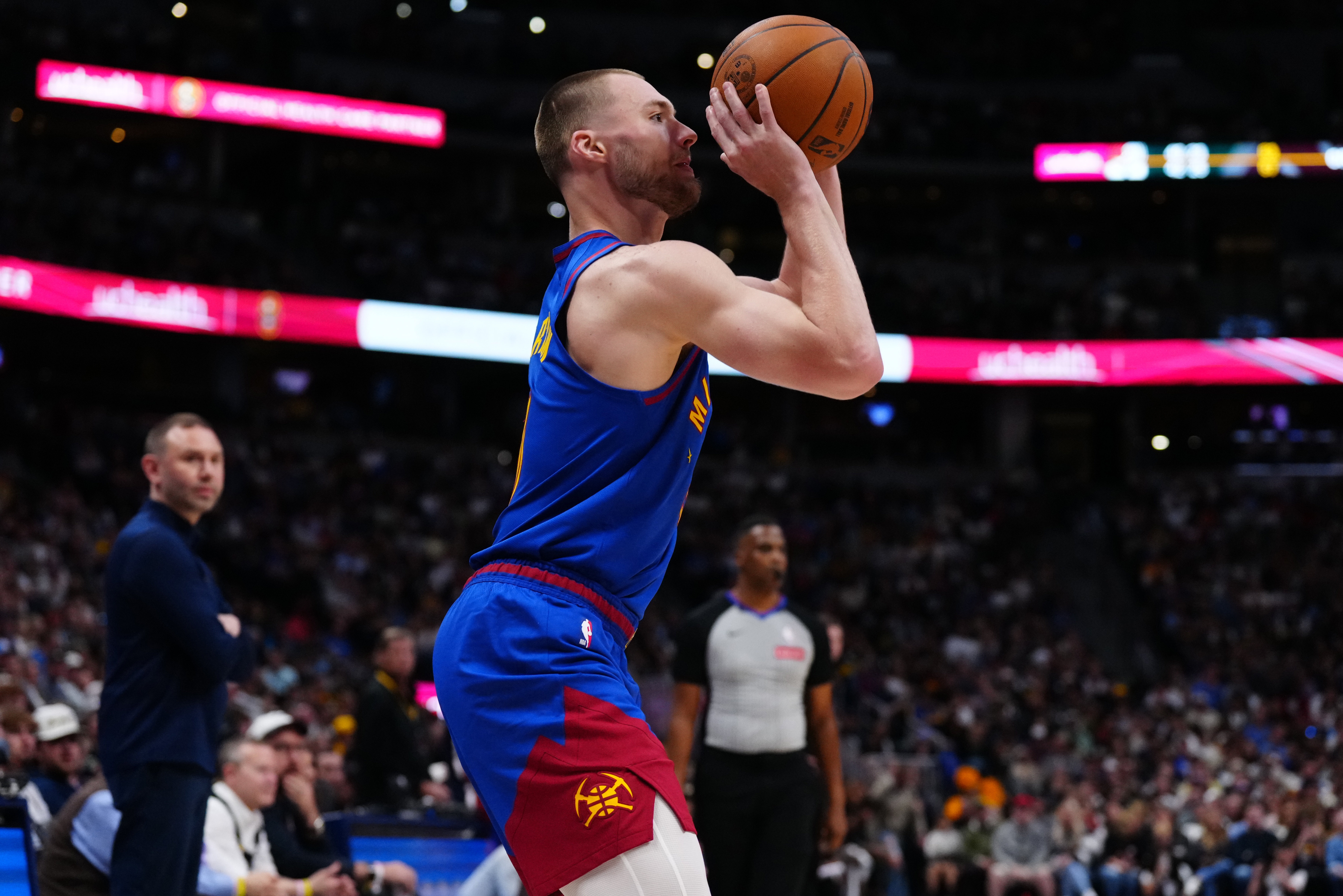 NBA新赛季垃圾合同榜更新 恩比德居首米切尔合同最重