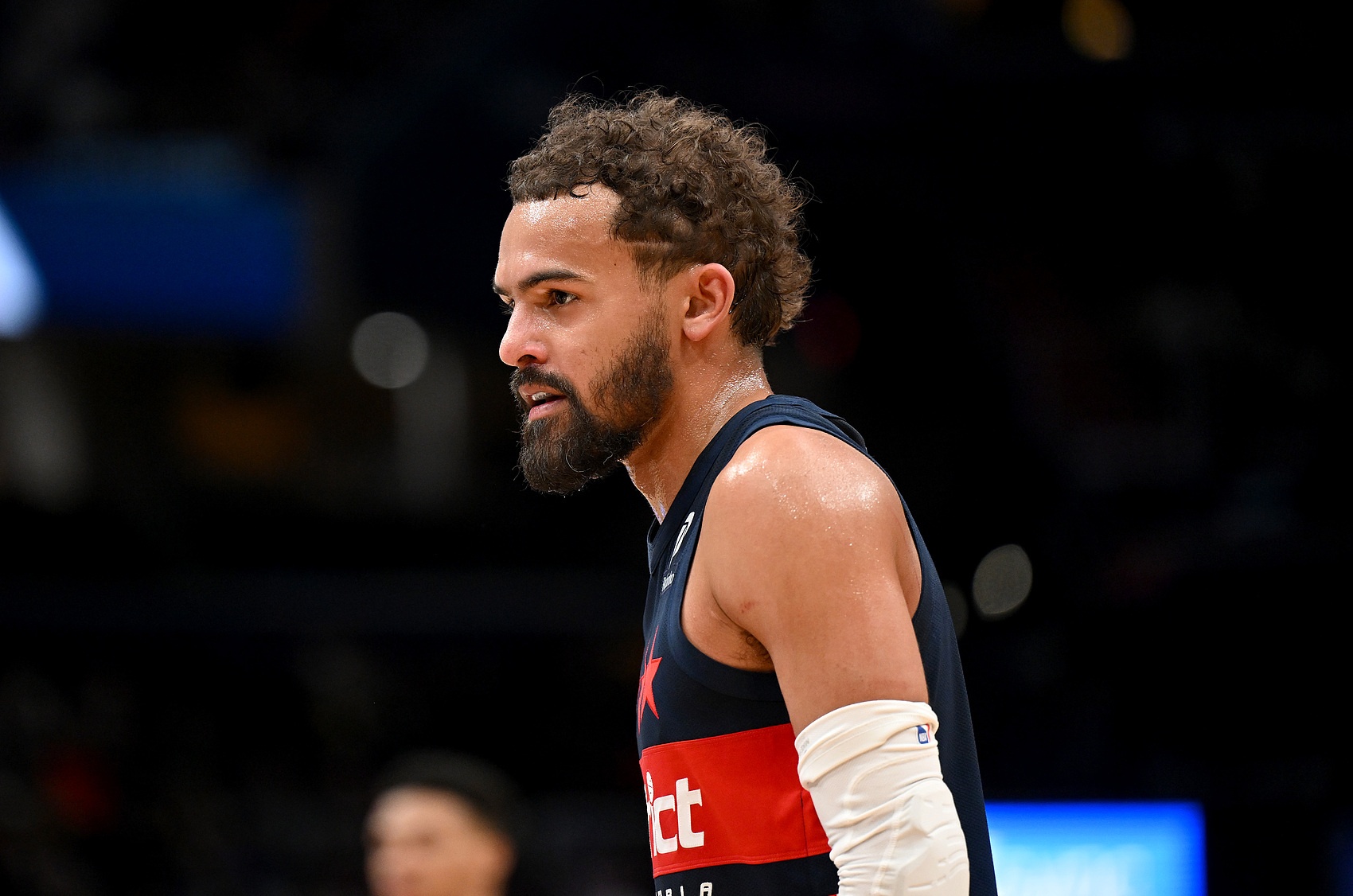 NBA新赛季垃圾合同榜更新 恩比德居首米切尔合同最重
