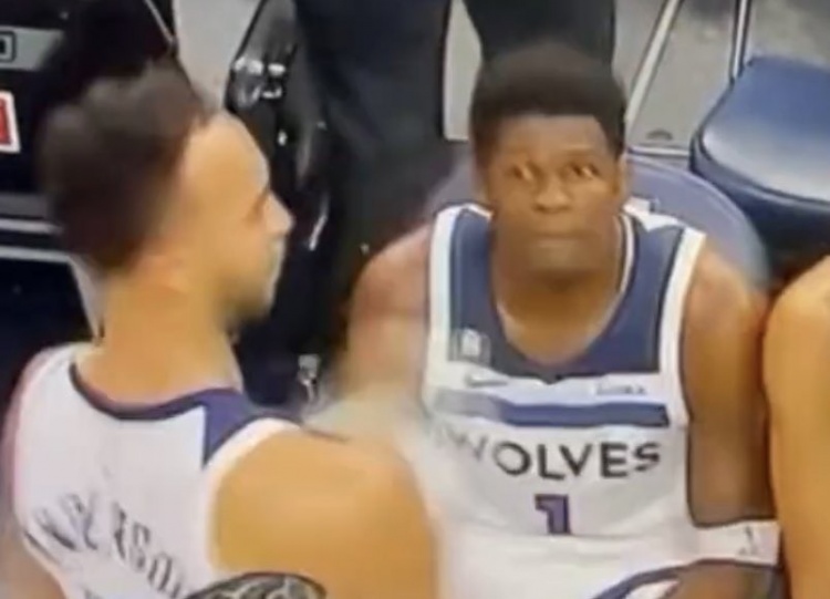 赌城冲突阿德巴约拳击希罗 NBA队友反目史