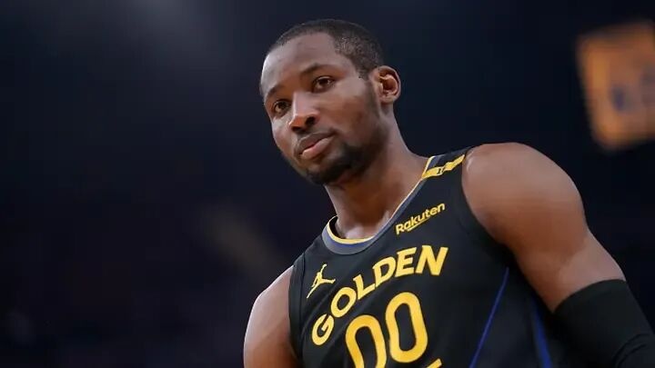 去年拒3000万 今年无人问津 库明加把自由市场作没了 去年拒3000万 今年无人问津 库明加把自由市场作没了