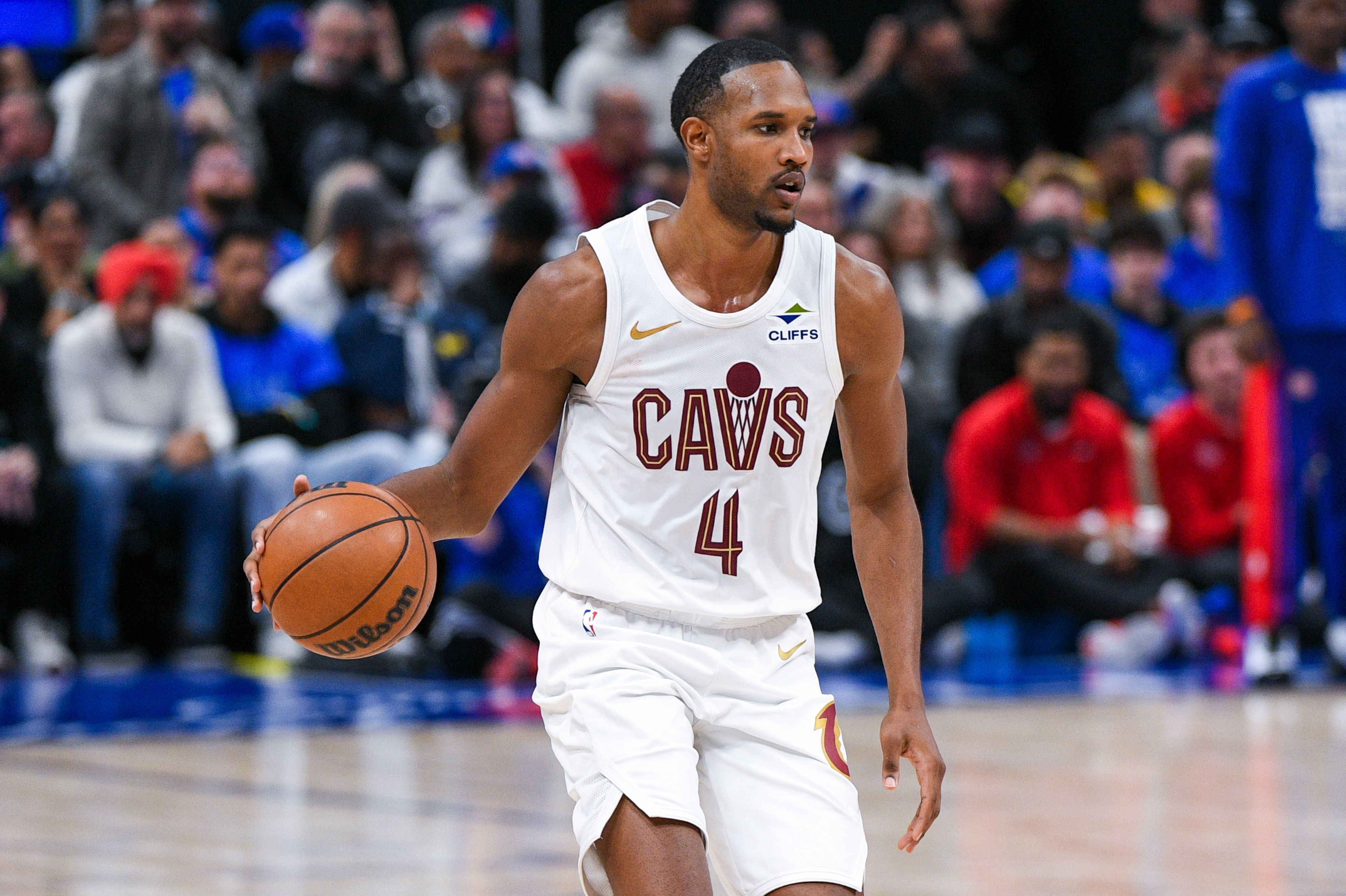 骑士随队记者曝莫布里MVP潜力兑现概率不足五成 第六季成争冠胜负手 骑士随队记者曝莫布里MVP潜力兑现概率不足五成 第六季成争冠胜负手