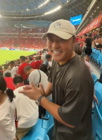 演员赵达晒视频现场观战成都蓉城vs辽宁铁人 演员赵达晒视频现场观战成都蓉城vs辽宁铁人