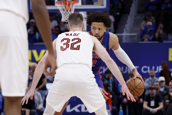 迪恩·韦德：我很享受在季后赛对位顶级球星 教练信任我承担重任