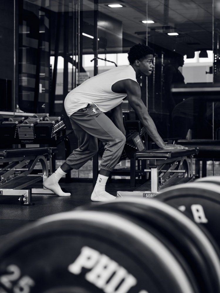 冲刺备战!76人官推晒球队训练照:篮球赛季快到了 马克西VJ领衔 冲刺备战!76人官推晒球队训练照:篮球赛季快到了 马克西VJ领衔
