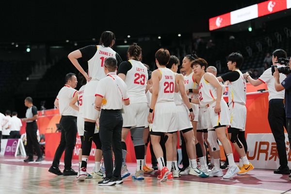 媒体人:郭振明带领球员是姚明培养的 但只怪球员能力不足不合理 媒体人:郭振明带领球员是姚明培养的 但只怪球员能力不足不合理