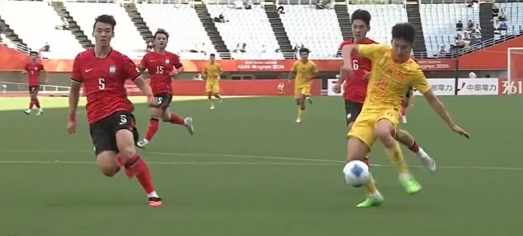无缘亚运决赛!U23国足1-2韩国U23 王钰栋破门毛伟杰献助攻+伤退 无缘亚运决赛!U23国足1-2韩国U23 王钰栋破门毛伟杰献助攻+伤退
