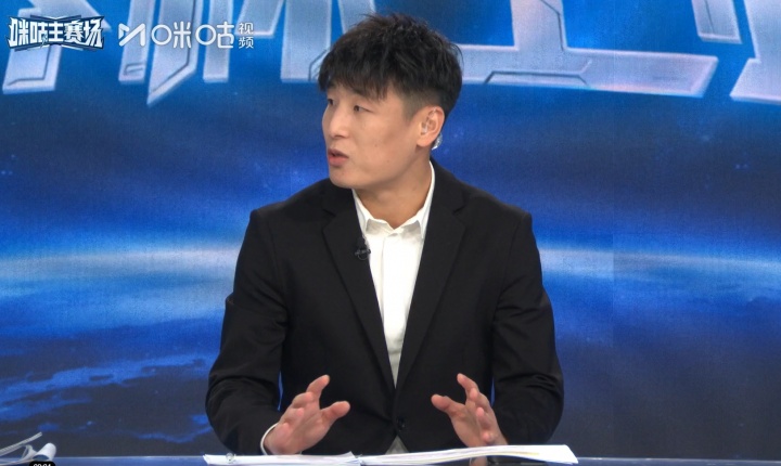 武磊解说首秀获黄健翔极高评价:语言组织简练犀利,不像新人